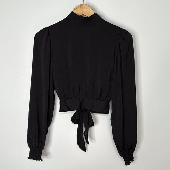 H&M Divided Black Long Sleeve Open Back Blouse Size 2 - Picture 1 of 8